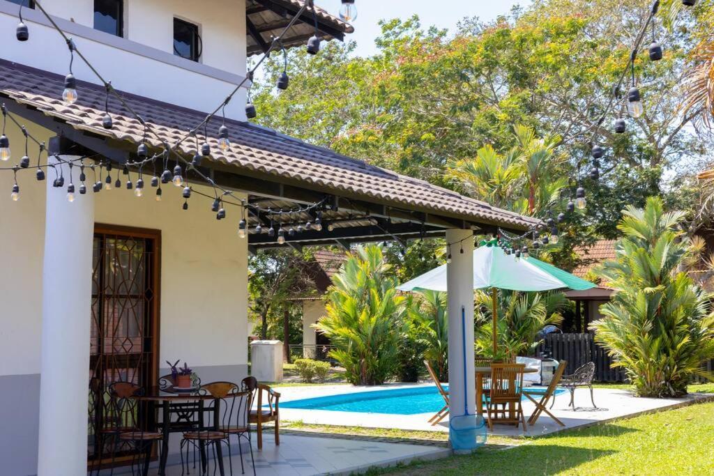 Loft Villa 1190 - Islamic Homestay Malacca Exterior foto